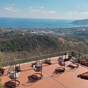 Casa Roberto , Savona Italia